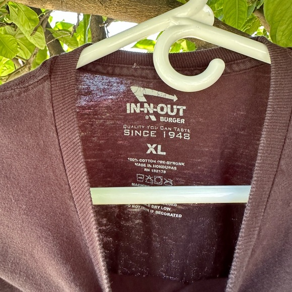 In out California tee - Picture 3 of 4